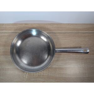 Leyse Commercial 10" Frying Pan – 18/10 Stainless Steel Lincoln Metalspin  Used
